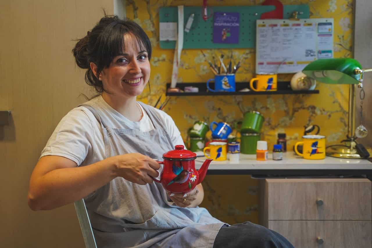 Personas participando en una actividad de capacitación para emprendedores