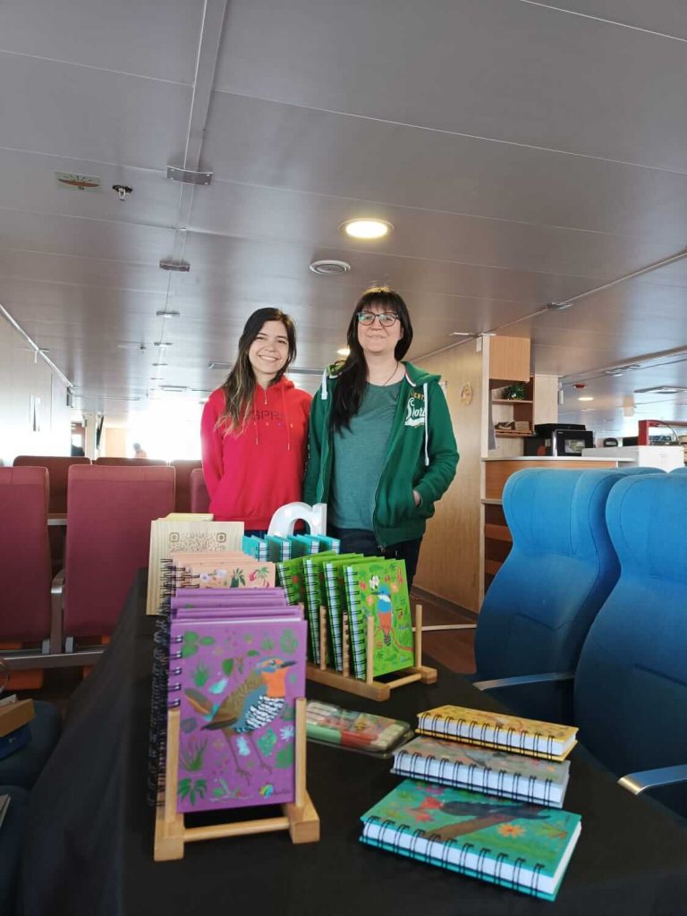 Expo Emprendedores a Bordo 2023: Transmarchilay y Sercotec inauguran iniciativa que busca apoyar a la pymes locales de Chiloé
