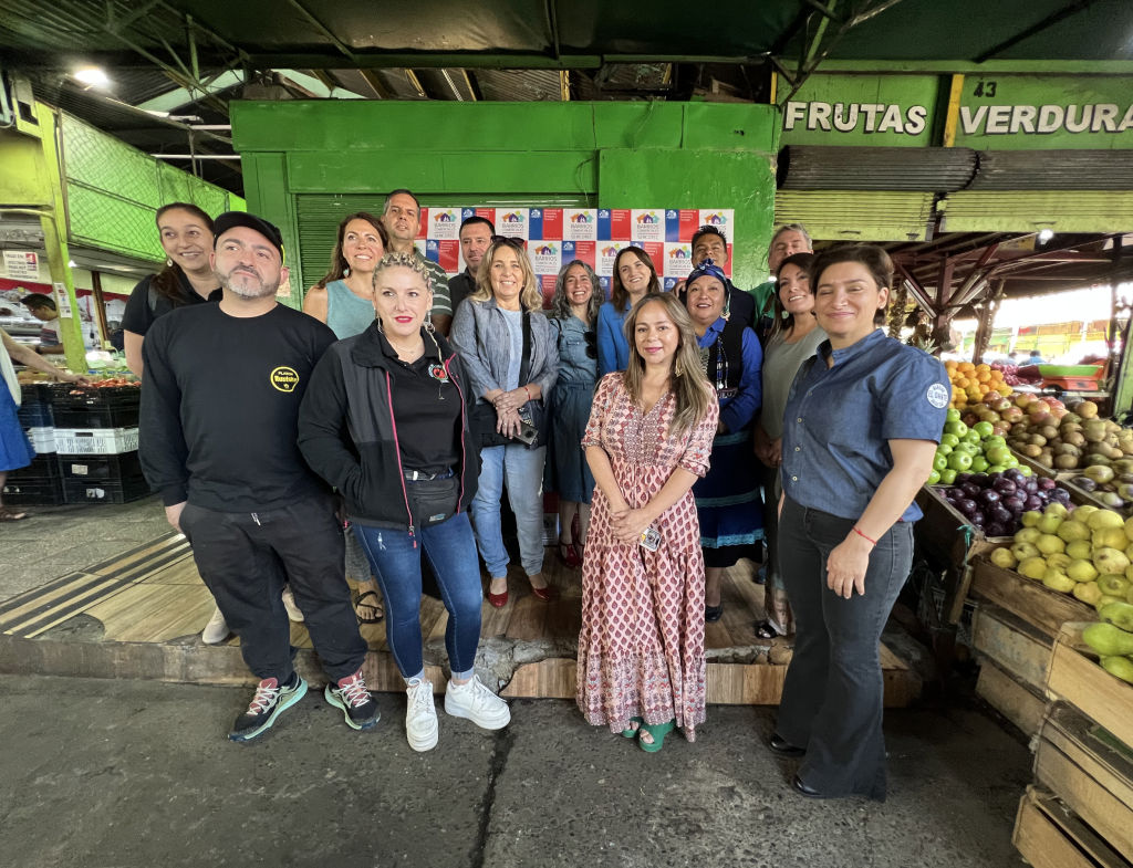 Con cocina en vivo: Sercotec inicia programa para fortalecer los barrios  comerciales de la capital