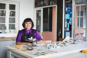 Capital Abeja y Capital Pioneras: Amplían plazo para postular a fondos para emprendedoras