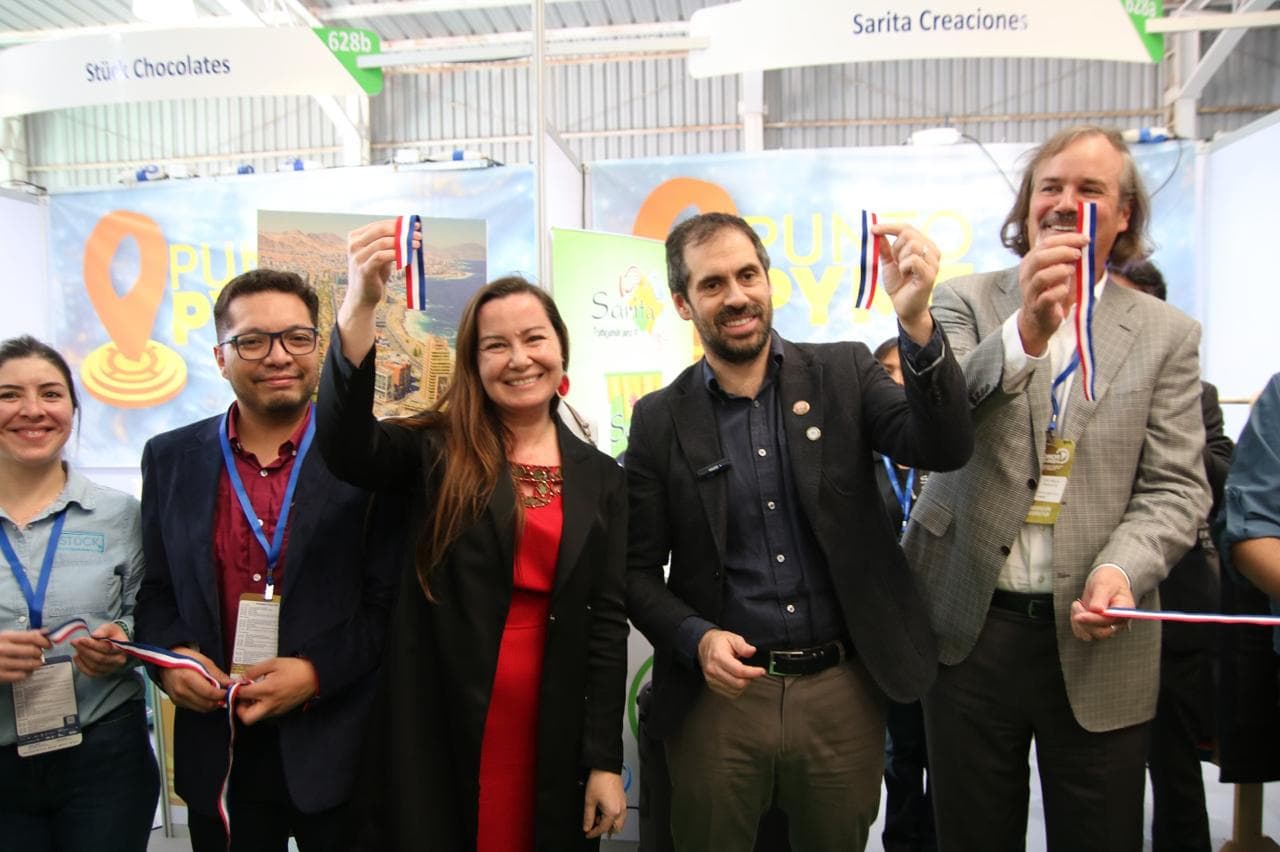 Espacio Punto Pyme Antofagasta destaca a pequeñas empresas locales en Exponor 2024