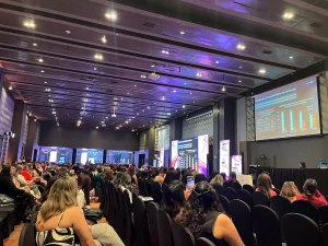 Público asistente en el seminario Mujeres y Minería 2026.