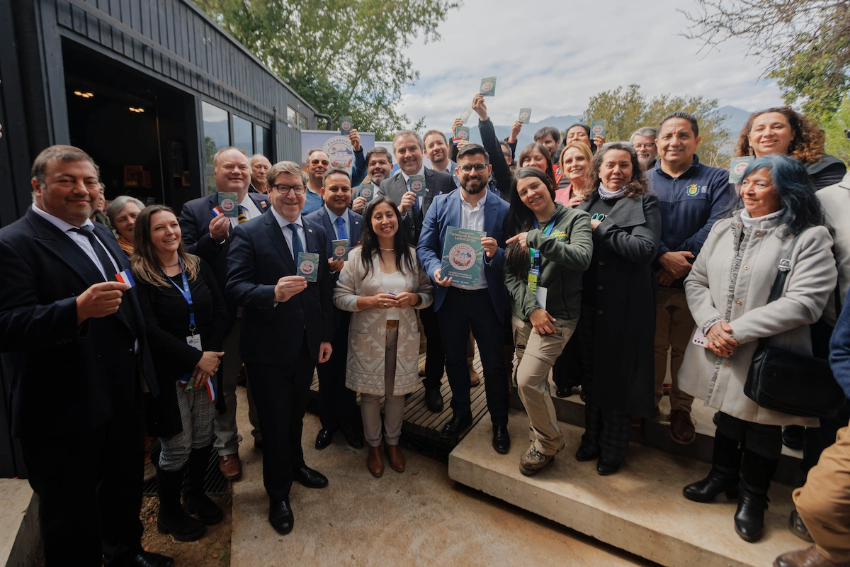 Emprendedores y Sercotec se asocian para fortalecer destinos turísticos de Limache y Olmué a través de Pasaporte Wellness